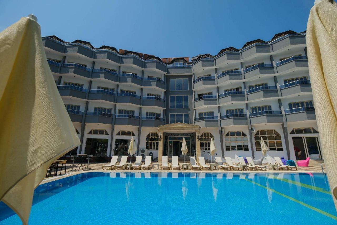 Club Selen Hotel Icmeler  Eksteriør billede